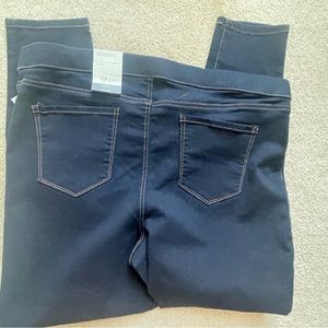 Brand New Dark Wash Jeggings